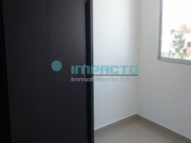 SE ARRIENDA APARTAMENTO EN LOS CONQUISTADORES COD. 10760 BB — foto 7