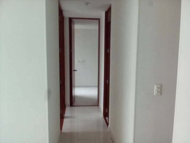 Vendo Apartamento Montecarlo 2 — foto 4