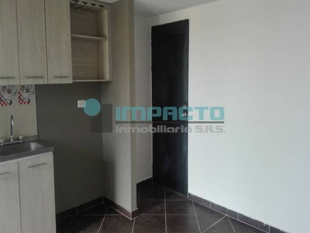 SE ARRIENDA APARTAMENTO EN ITAGUI COD 11283 QW — foto 2