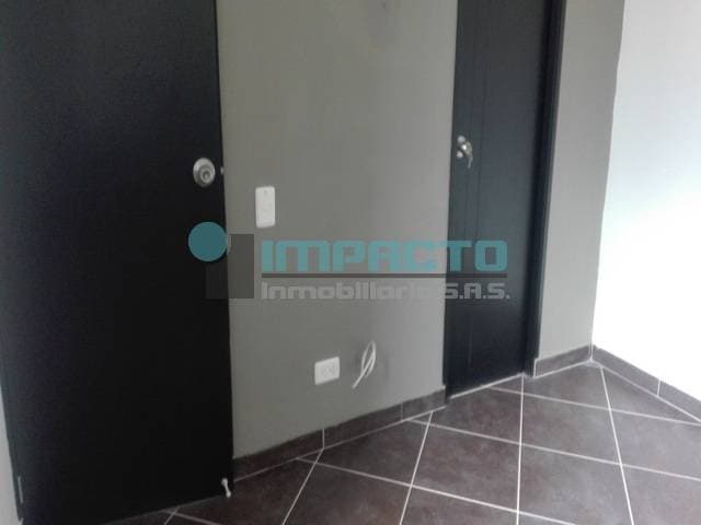 SE ARRIENDA APARTAMENTO EN ITAGUI COD 11283 QW — foto 6