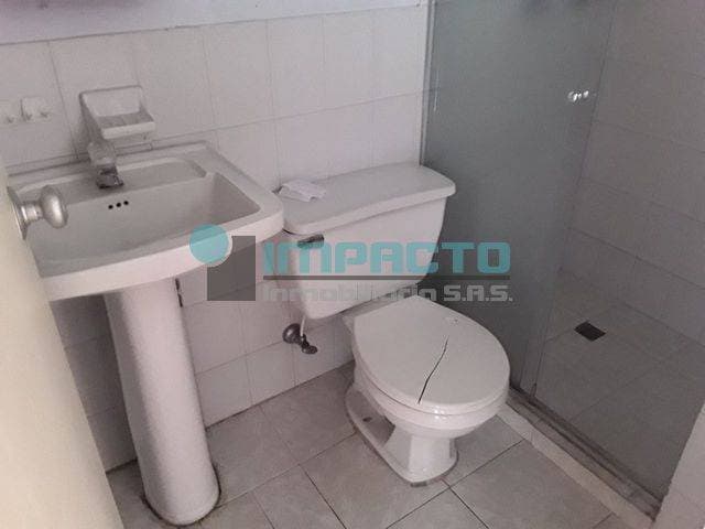 SE ARRIENDA APARTAMENTO EN EL POBLADO COD 11258 xx — foto 8
