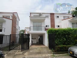 HERMOSA CASA EN CONJUNTO CAMPESTRE EN VILLAVICENCIO SECTOR VANGUARDIA