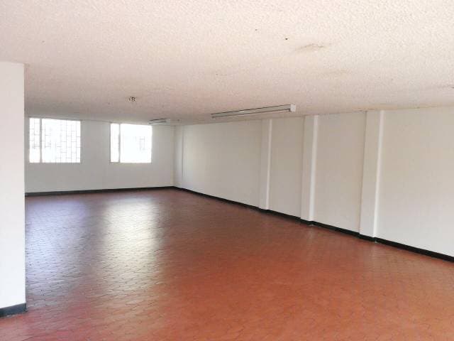LOCAL-BODEGA EN VENTA O ARRIENDO — foto 1
