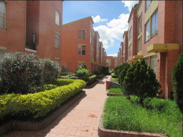 VENDO CASA EN HAYUELOS — foto 3