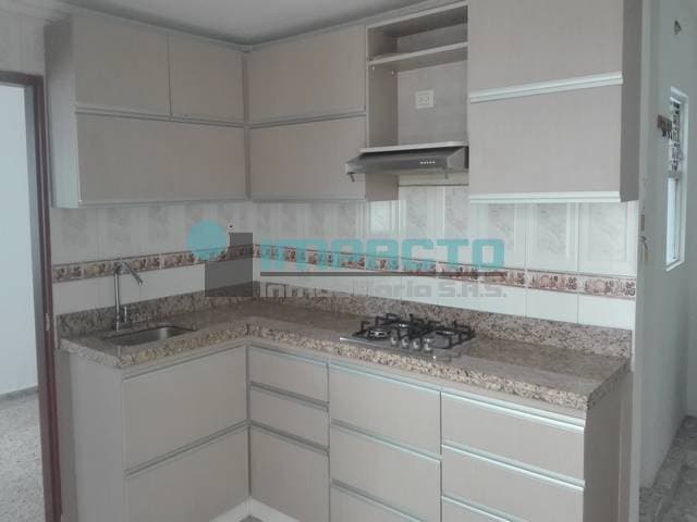 Se arrienda apartamento en el sector del estadio cód. 11405 — foto 1