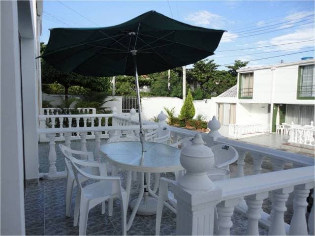 HERMOSA CASA CONDOMINIO — foto 5