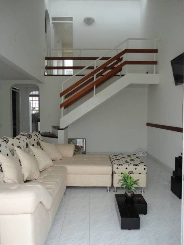 HERMOSA CASA CONDOMINIO — foto 6