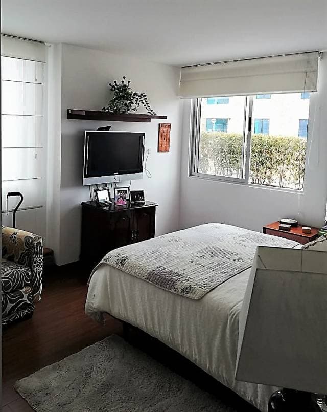 Oportunidad. Hermoso apartamento con patio — foto 5