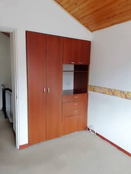 Bonita casa en conjunto cerrado de 90 m2, en Cota