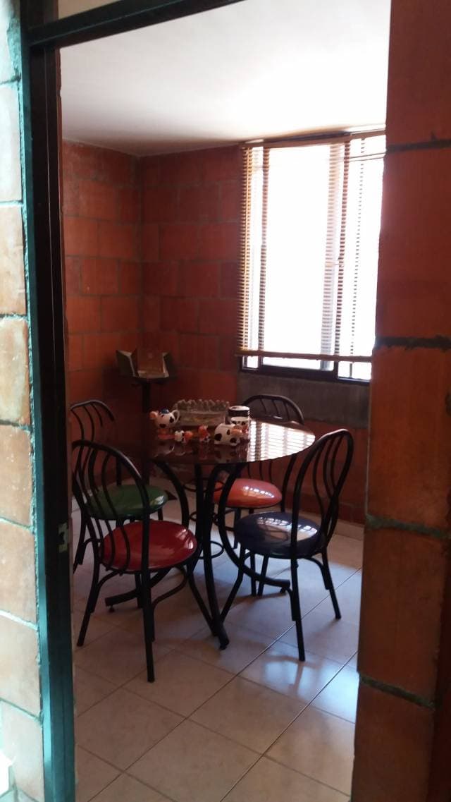 Hermosa casa esquinera — foto 6