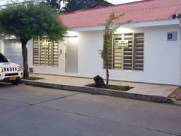 Casa para estrenar barrio Salesiano