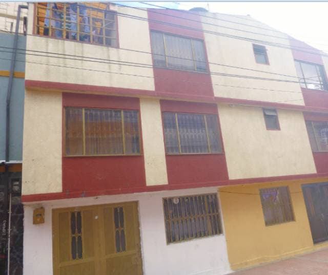 VENTA DE CASA GRANDE / BARRIO PROTECHO - CASA LINDA — foto 1