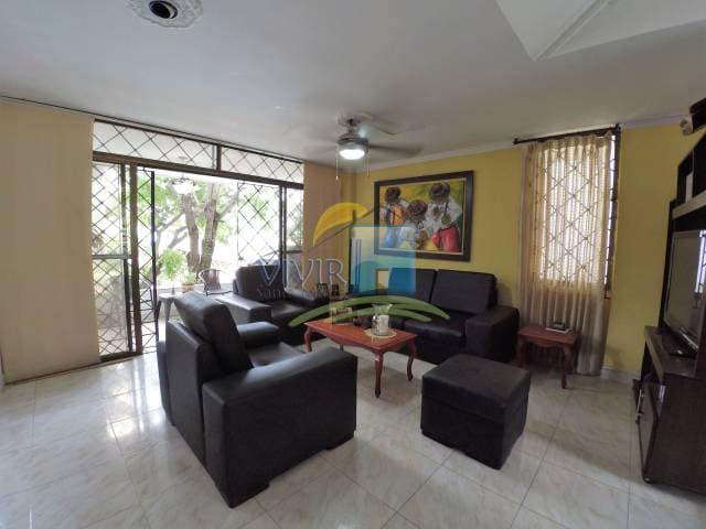 Apto en venta piso undécimo Bavaria (112m2) — foto 1