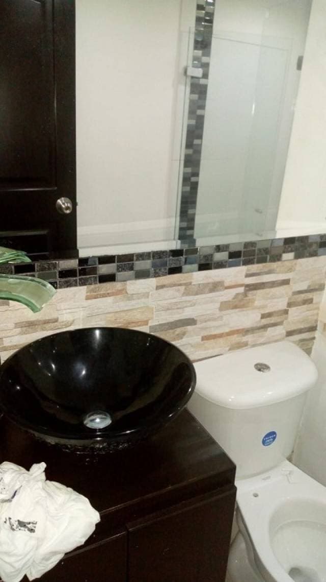 APARTAMENTO EN VENTA MUY  BONITO EN ROBLEDO — foto 3