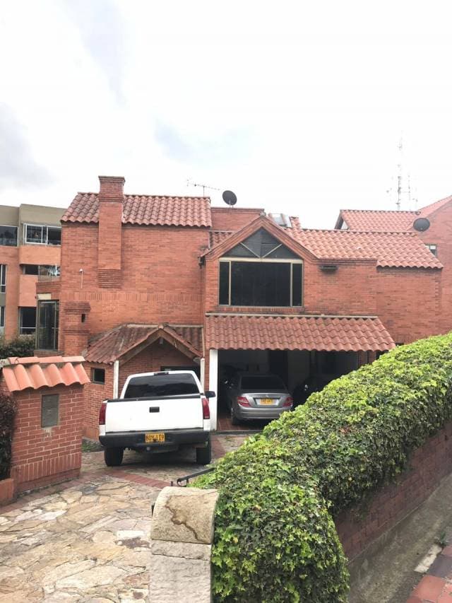 Se vende casa Torremolinos altos de suba — foto 1