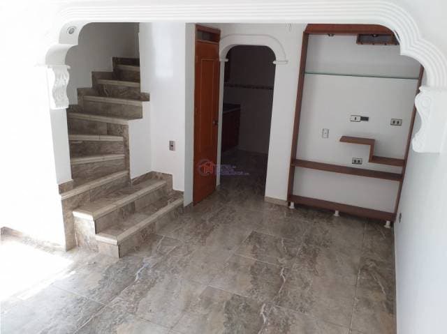 VENDO CASA REAL DE MINAS — foto 6