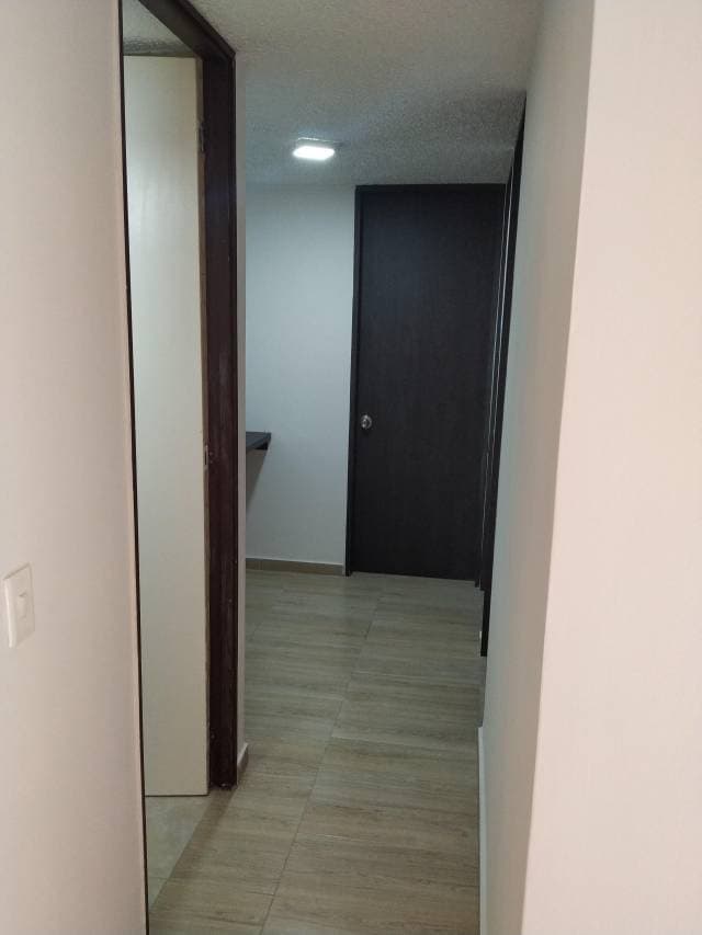 ARRIENDO APTO 6º PISO CON ASCENSOR, ESTRENAR EXCELENTES ACABADOS — foto 5