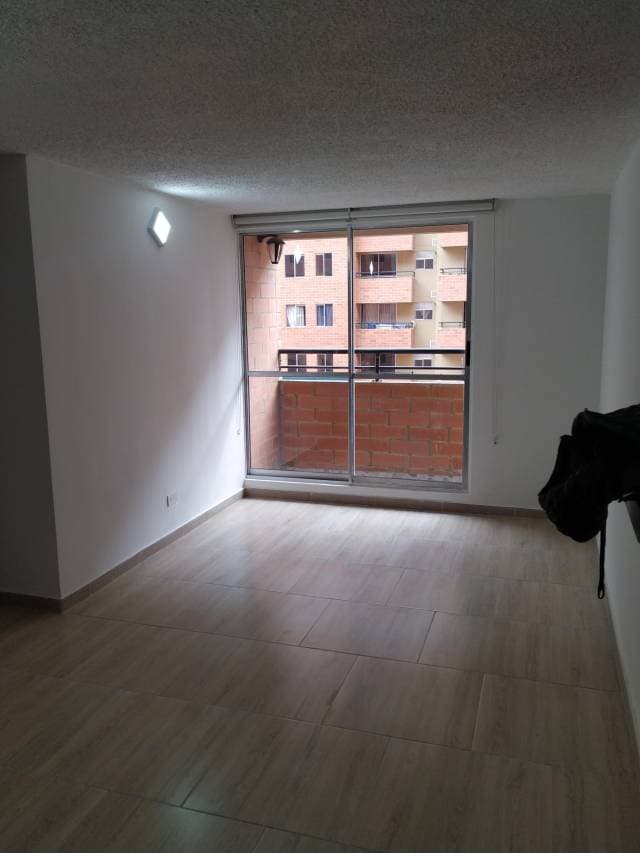 ARRIENDO APTO 6º PISO CON ASCENSOR, ESTRENAR EXCELENTES ACABADOS — foto 10