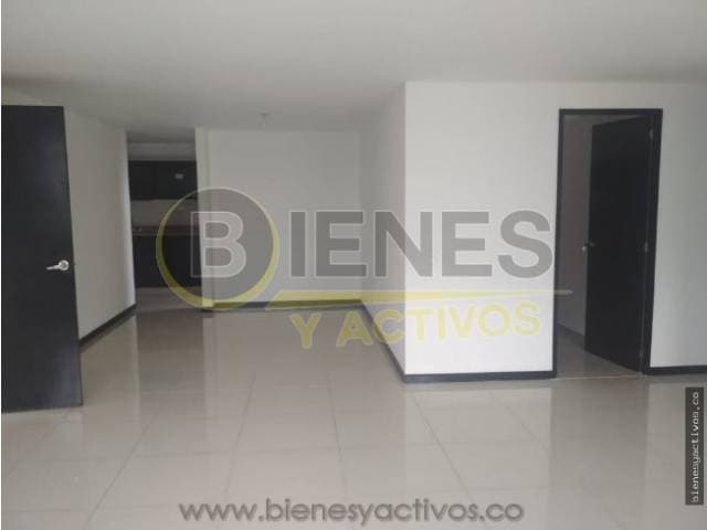 Arriendo de Apartamento en Envigado Cód: 1178284 — foto 1