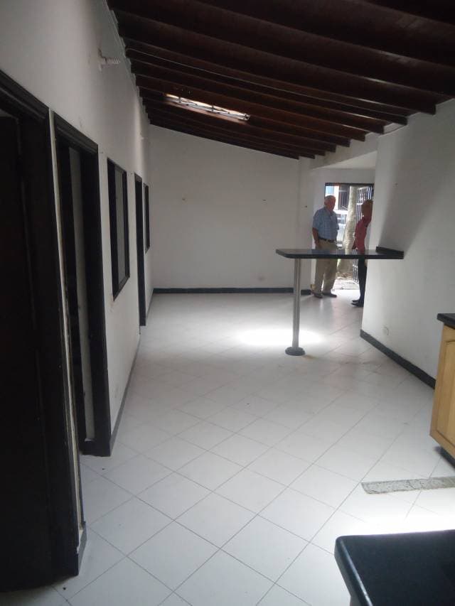 SE VENDE CASA EN ROBLEDO CERCA AL ÉXITO — foto 7