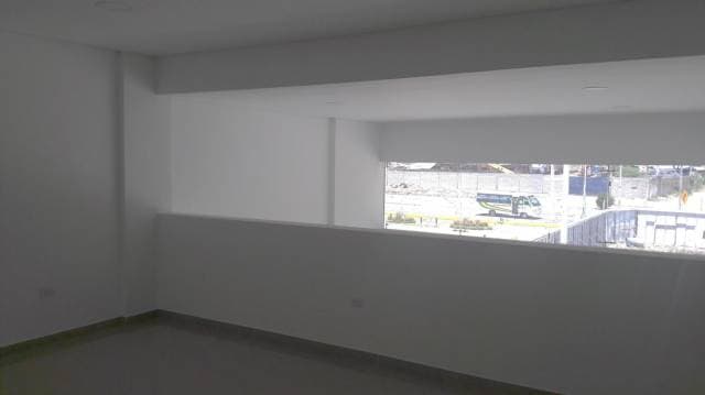 Local en venta en Conjunto de Bodegas Santa Marta — foto 4