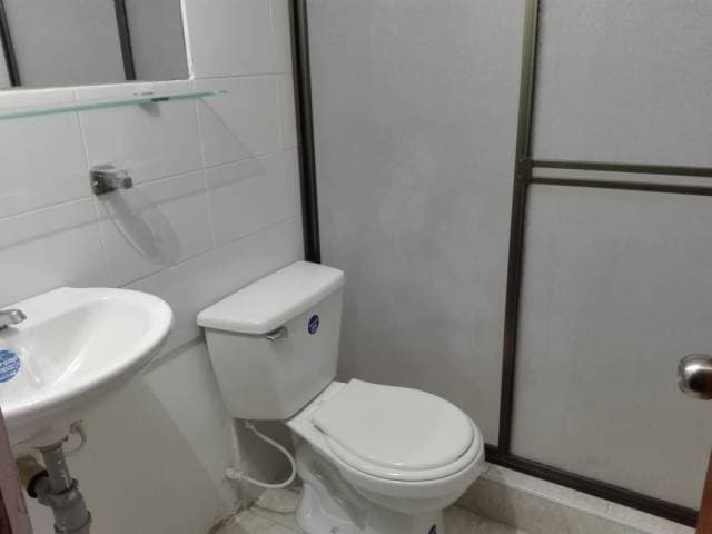 VENDO APTO EL RODEO AMARILO CASABLANCA — foto 5