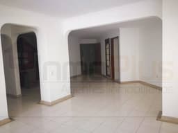 se vende o se arrienda apartamento en cabecera