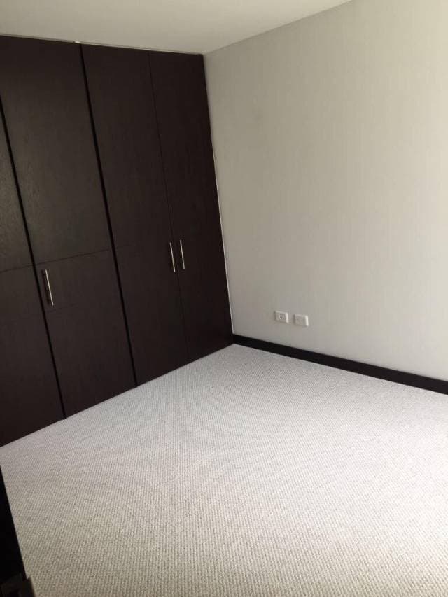 ARRIENDO APTO, AMARILO PEDREGAL EXCELENTE — foto 7