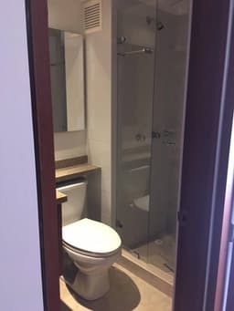 MADRID VENDO APTO DUPLEX, EL PORTON, EXCELENTES ACABADOS.