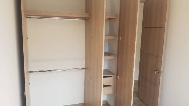 Madrid , VENTA , Amarilo el Solar Apto — foto 2