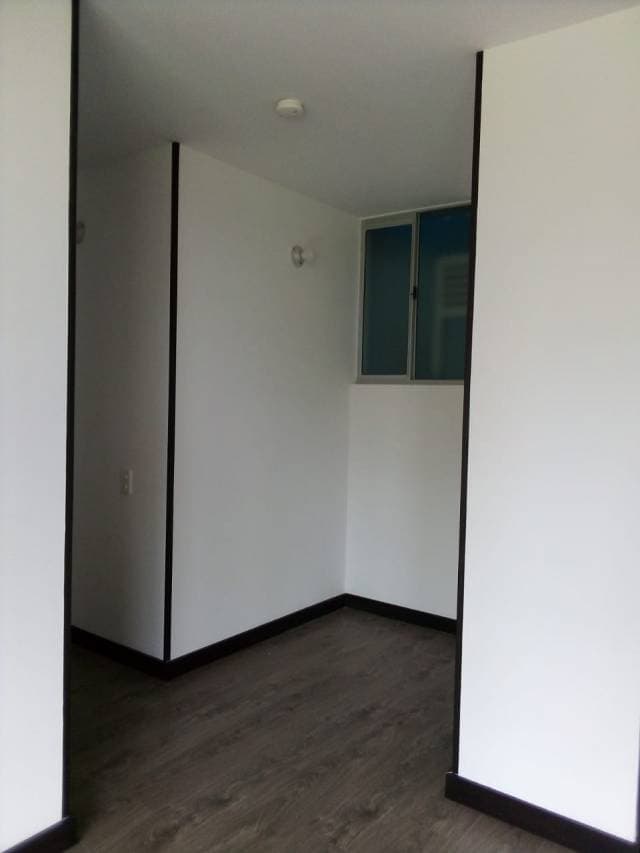 VENDO, AMARILO PEDREGAL EXCELENTE — foto 11