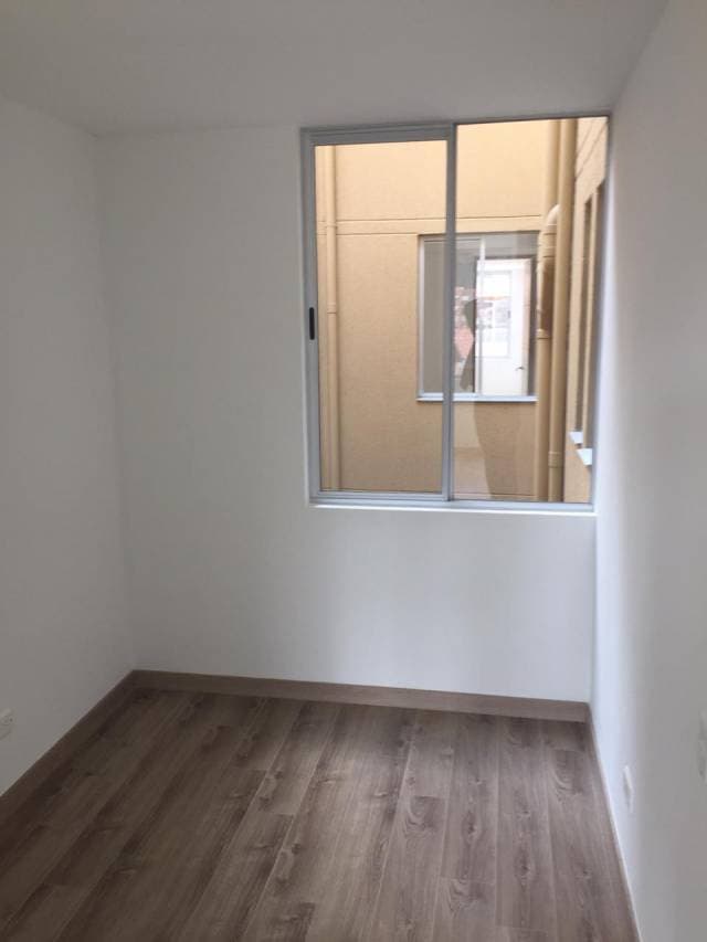 APTO AMARILO EL SOLAR EXCELENTE 270 — foto 13