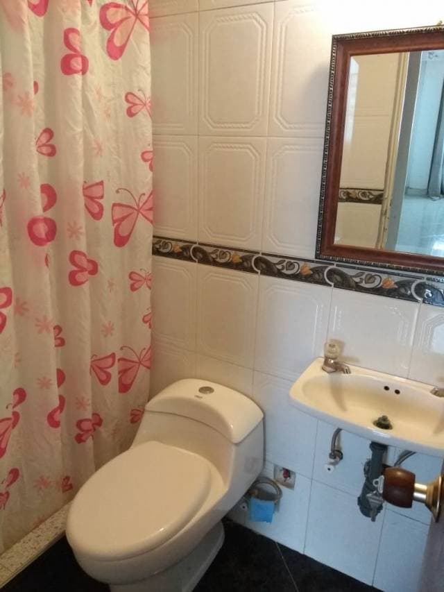AMPLIO APARTAMENTO.  BUEN ESTADO. BUEN PRECIO. — foto 4