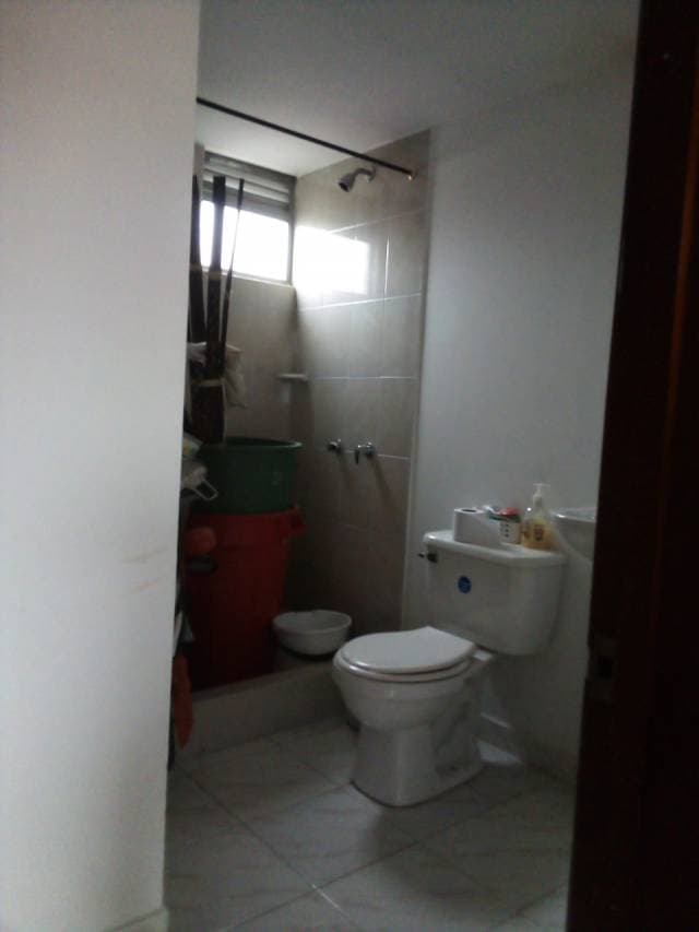 CASA ALAMEDA DEL RIO EXCELENTES CONDICIONES — foto 5