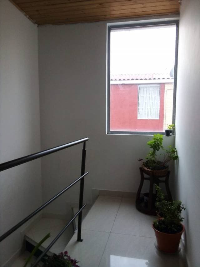 CASA ALAMEDA DEL RIO EXCELENTES CONDICIONES — foto 7