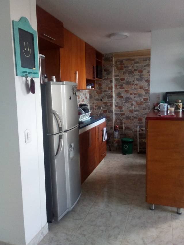MADRID VENDO APTO PIAMONTE PRODESA 4 PISO CON BALCON — foto 2