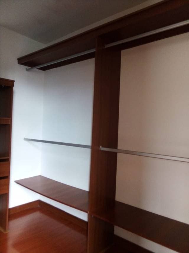 VENDO APTO AMARILO PORTON II 230 2 PISO — foto 4