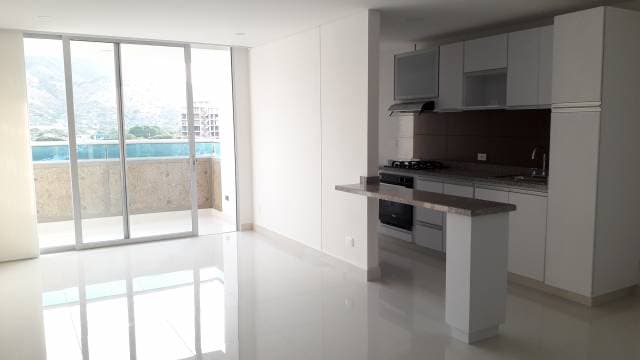 APARTAMENTO amplio en VENTA SANTA MARTA — foto 3