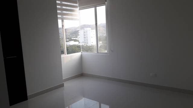 APARTAMENTO amplio en VENTA SANTA MARTA — foto 6