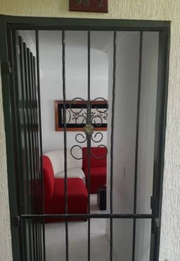 VENDO APARTAMENTO CÓMODO CAMPESTRE EN BUENOS AIRES- MEDELLIN