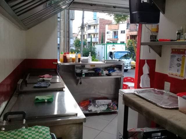VENDO NEGOCIO COMIDA RAPIDA — foto 5
