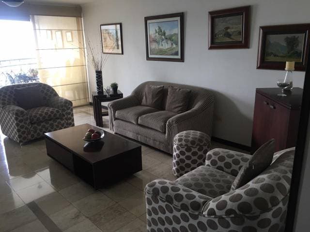 VENDO LINDO APARTAMENTO DUPLEX — foto 1