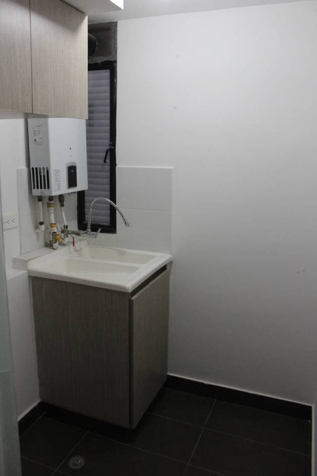 Madrid, ARRIENDO APTO 4 PISO CON ASCENSOR, PARQUEADERO. — foto 12
