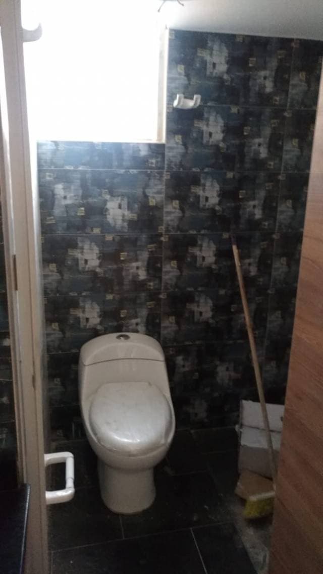 APARTAMENTO EN VENTA RECIÉN REMODELADO — foto 3