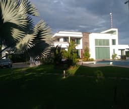 ESPECTACULAR CASA CAMPESTRE EN VILLAVICENCIO-META