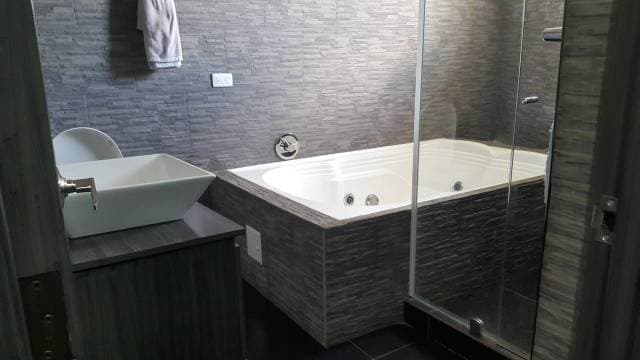 BUGALAGRANDE, SE VENDE PROPIEDAD MULTIFAMILIAR — foto 6
