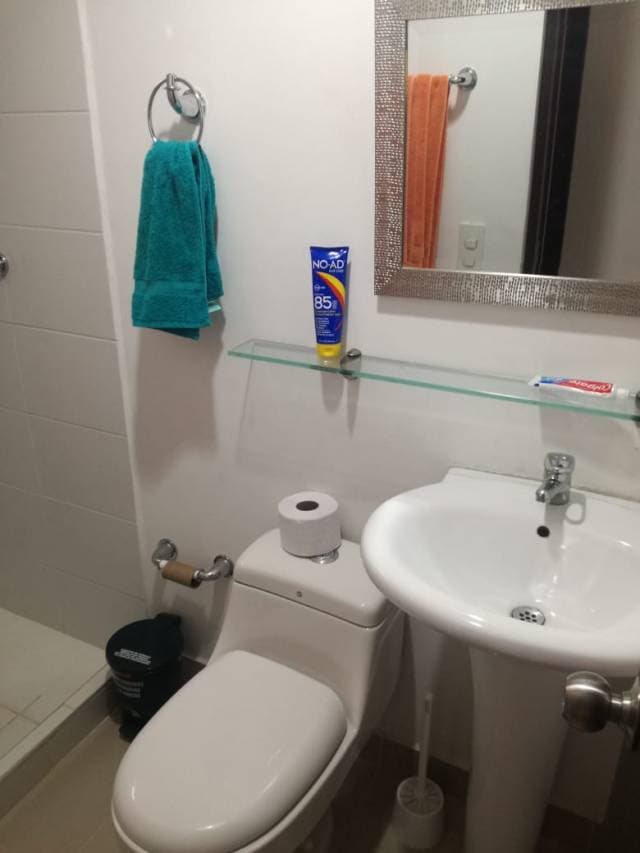 VENDO HERMOSO APARTAMENTO EN PRADO CENTRO — foto 1