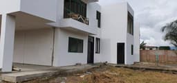 El LLANITO, SE VENDE CASA PARA ESTRENAR