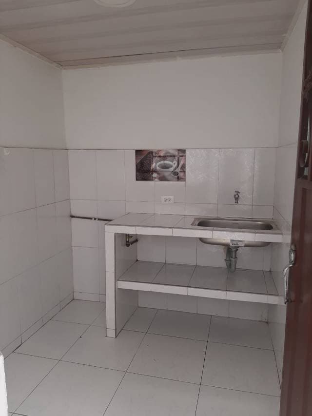 CASA EN VENTA MUY AMPLIA — foto 8