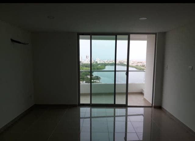 Alquiler y venta de Apartamento — foto 2